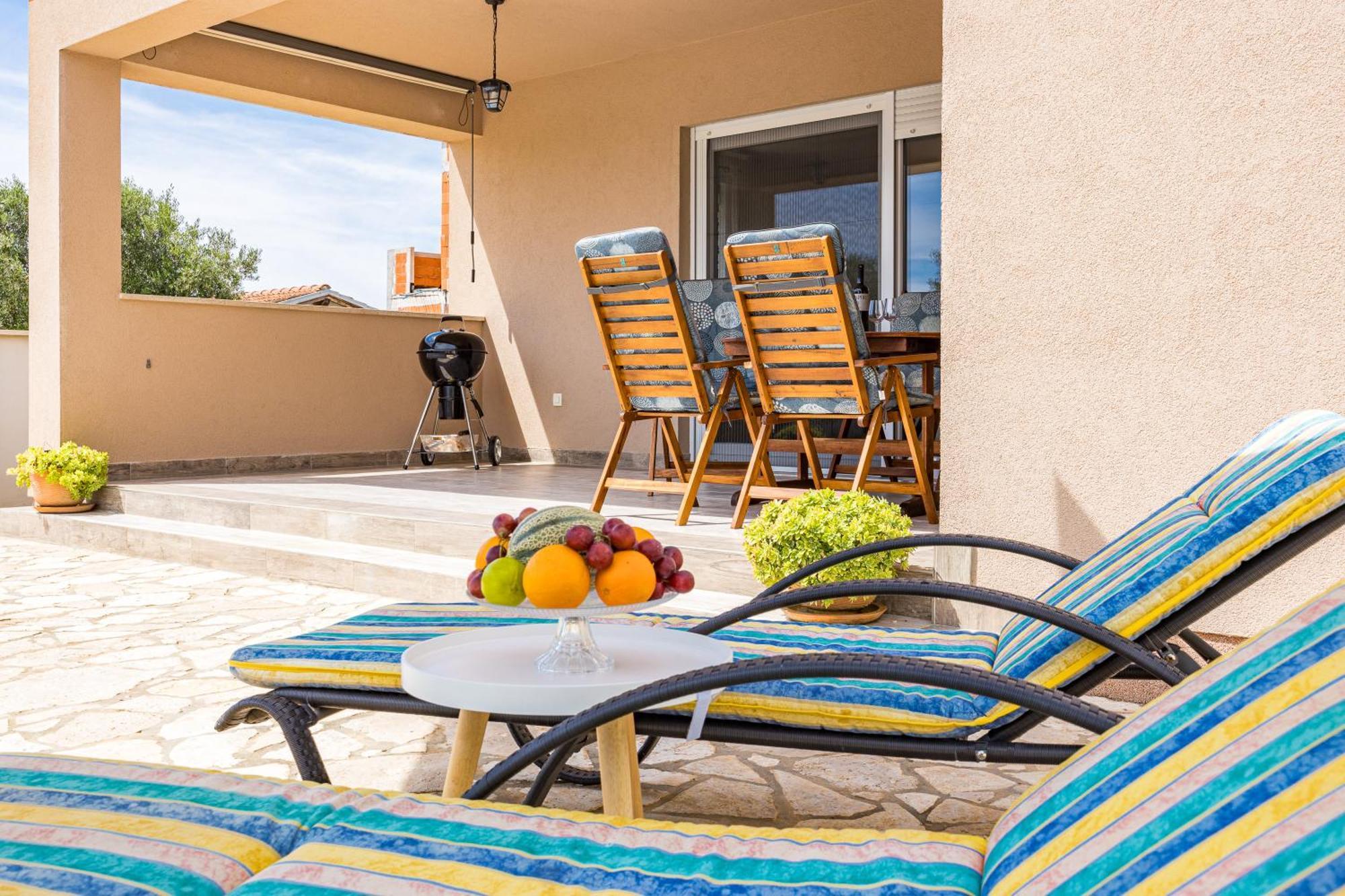 Villa Sunny Olive ペロイ エクステリア 写真