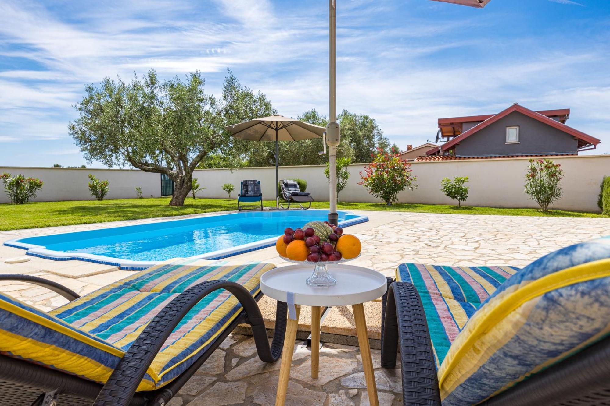 Villa Sunny Olive ペロイ エクステリア 写真